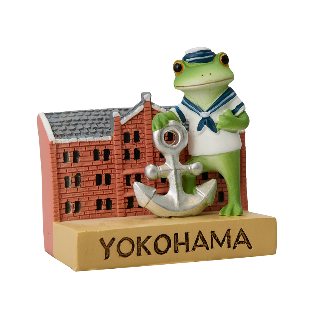 カエルのコポー 横浜赤レンガ倉庫