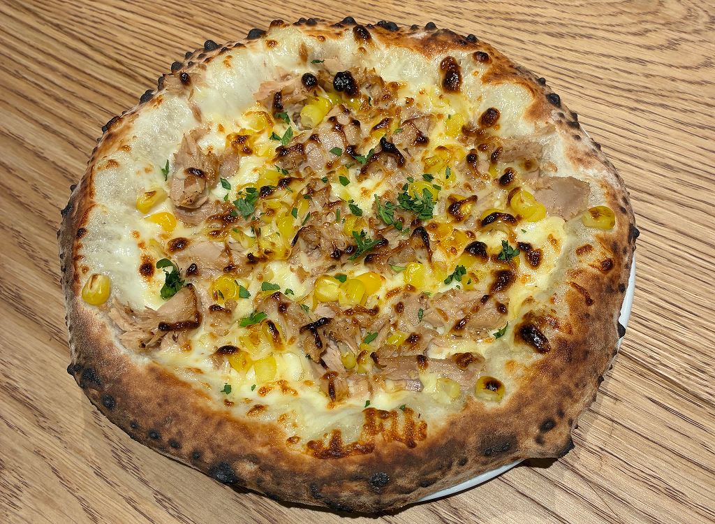 ツナマヨコーンピザ