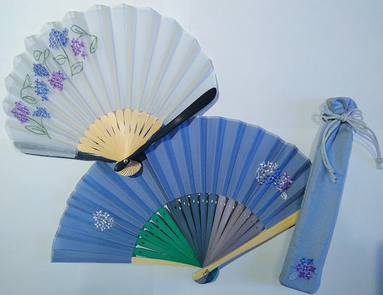 紫陽花刺繍の扇子♪