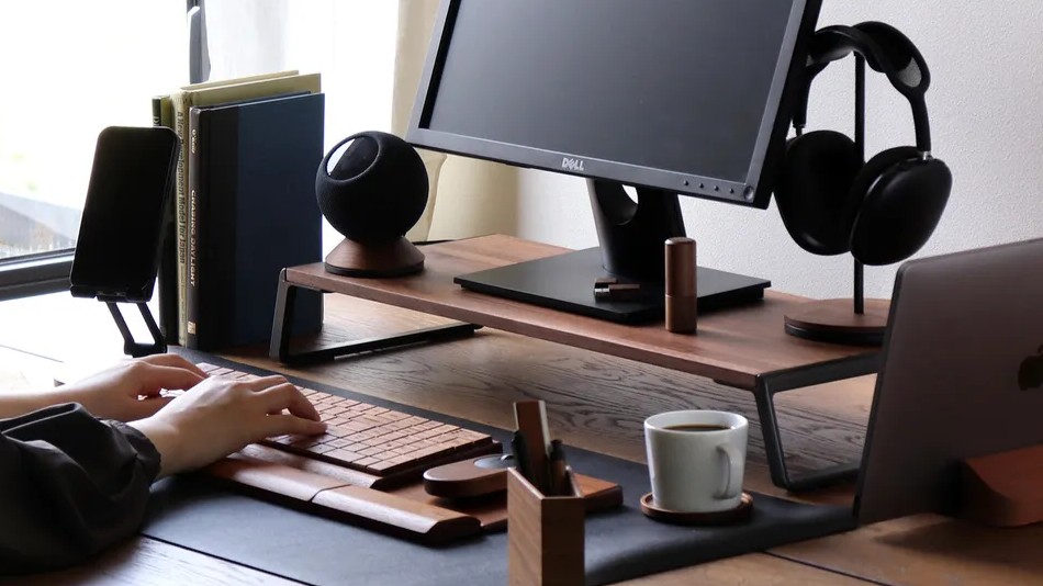 新商品！Monitor Stand