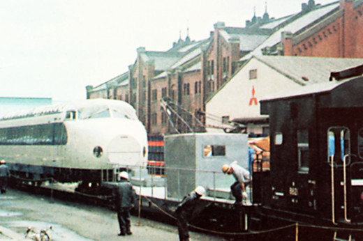 Mid-1960s to mid-1970s – O Series Shinkansen train being delivered (Port of Yokohama collection)